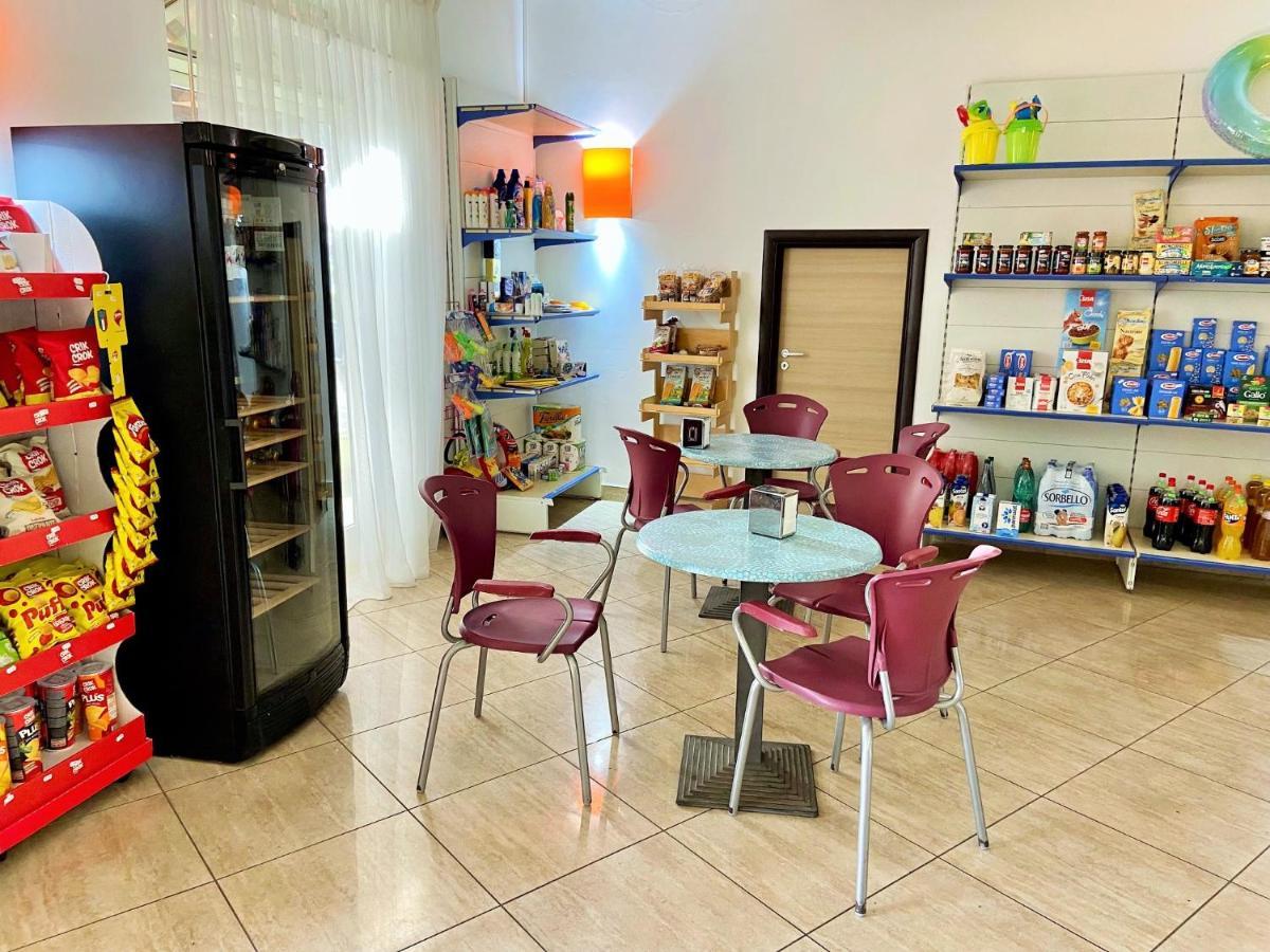 Pizzo Beach Club Appartement Buitenkant foto