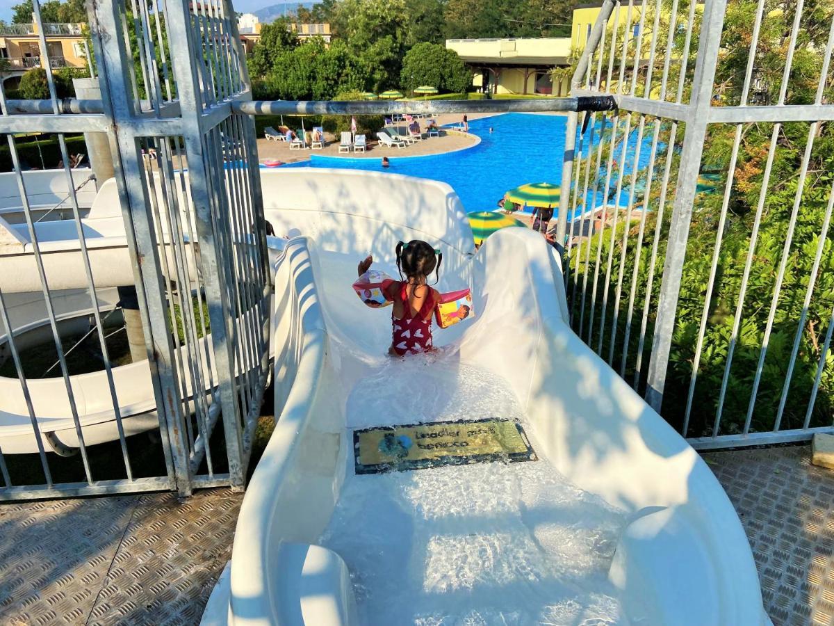 Pizzo Beach Club Appartement Buitenkant foto